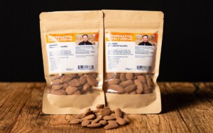 Salzmandeln, geröstet mit Haut