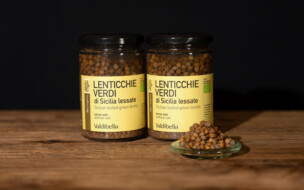 Gedämpfte "Piccole Verdi" Linsen im Glas